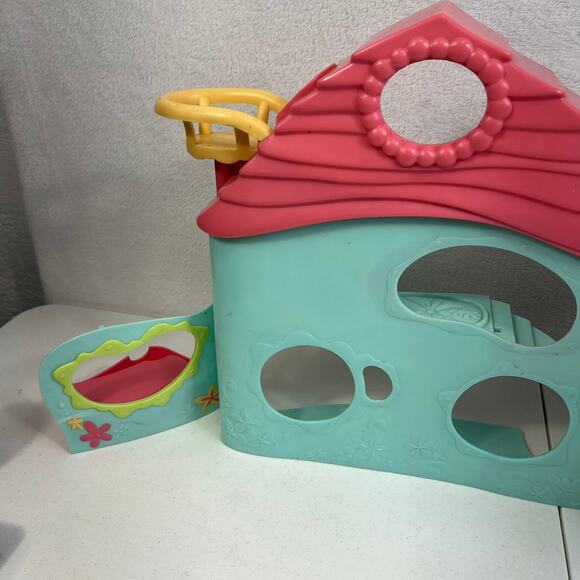 Vtg Littlest Pet Shop Biggest Playset Hasbro 2005 Fold-Up Pet Shop House READ - Picture 14 of 16